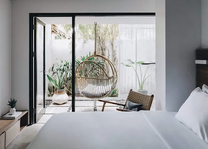 Lloyd's Bali ホテル