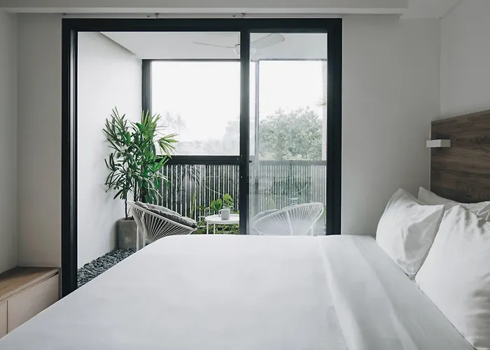 Lloyd's Bali ホテル