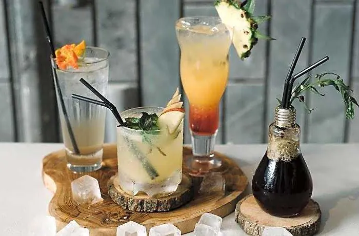 ホテル Lloyd's Bali