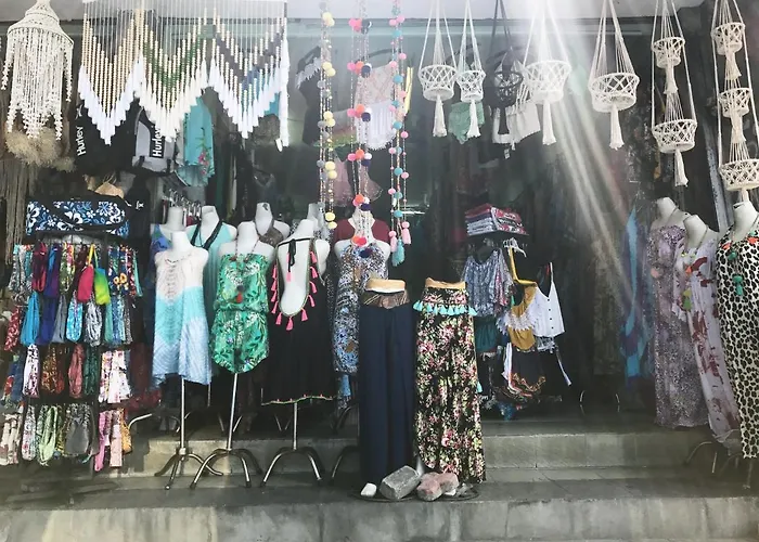 ホテル Lloyd's Bali 4*